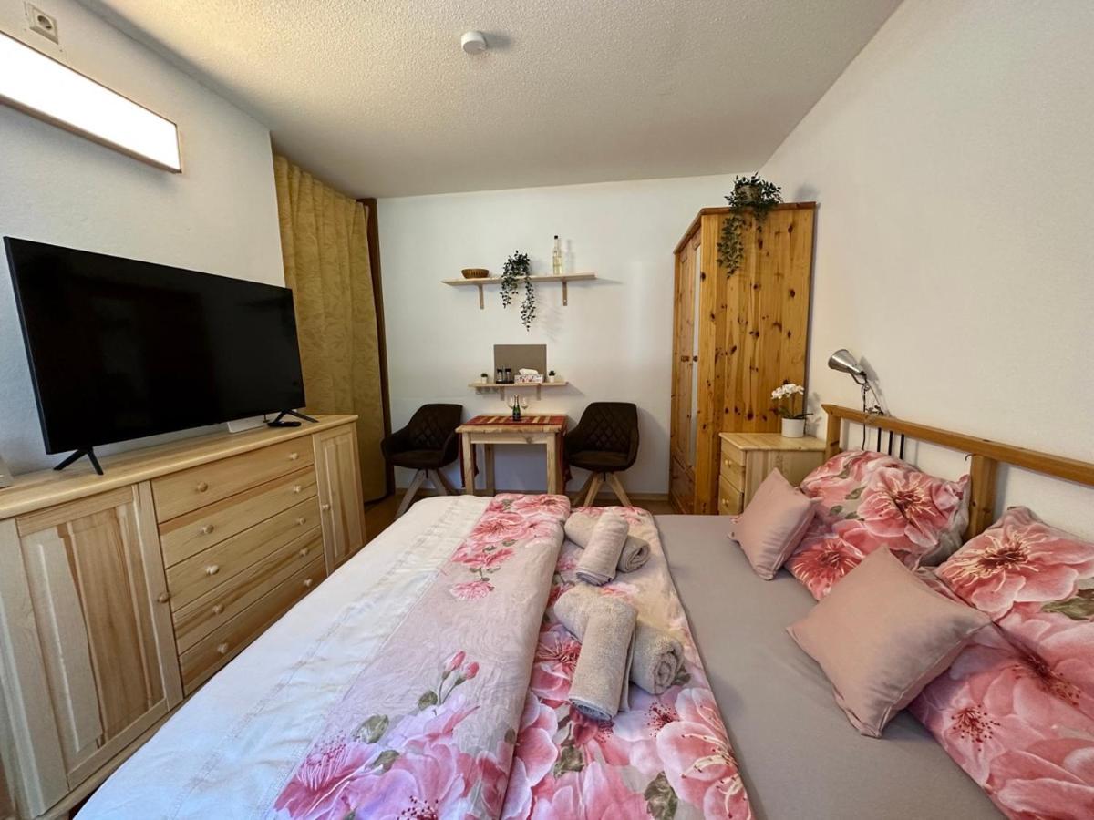 באד קליניקירשהיים Studio Apartment Bkk מראה חיצוני תמונה